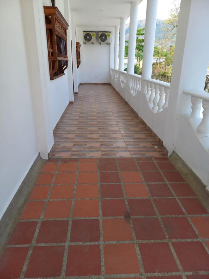 Hotel Santa Fe Del Parque Santa Fe de Antioquia Exteriér fotografie